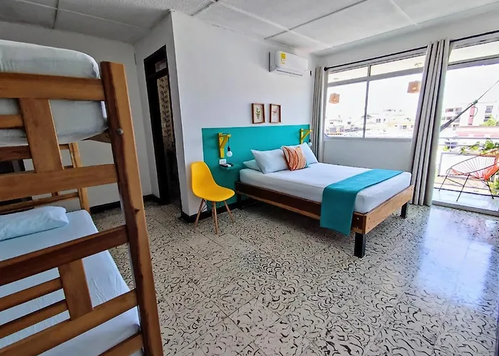 Bona Vida Hotel