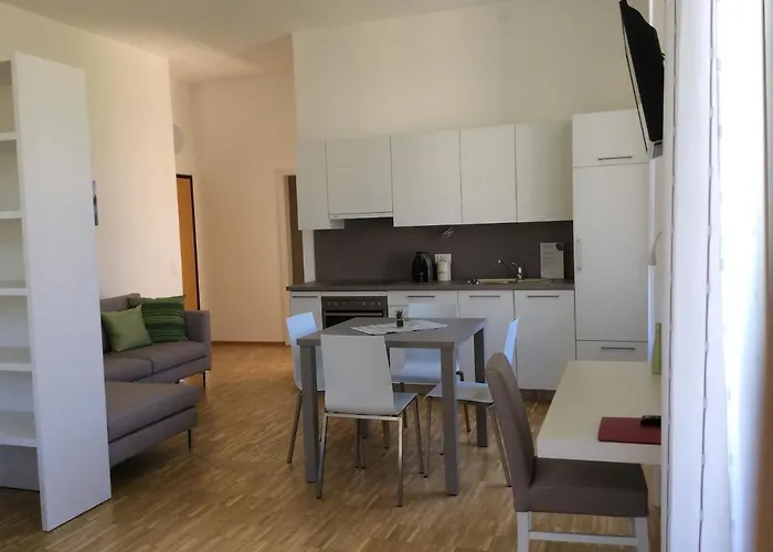 Business Center IN Villa
