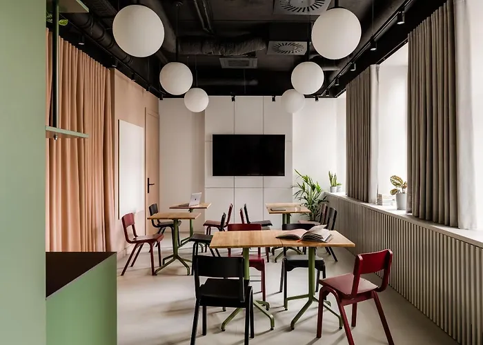Plantonia Aparthotel
