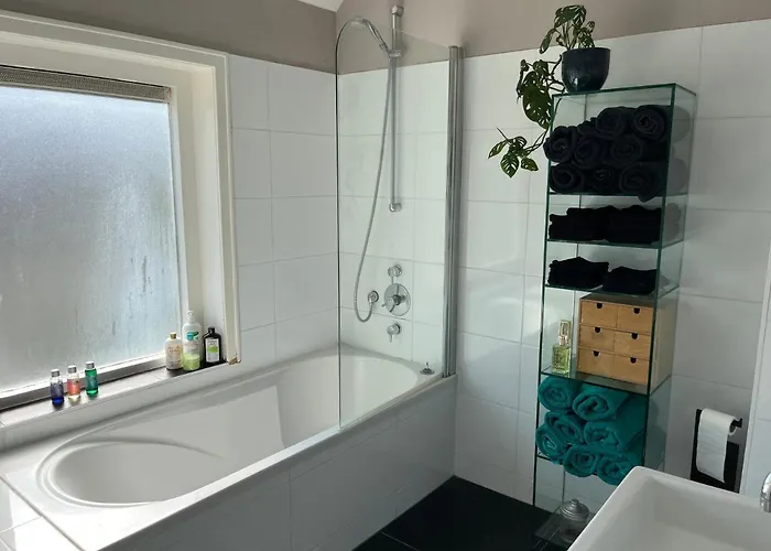 Bebabops Homestay Utrecht
