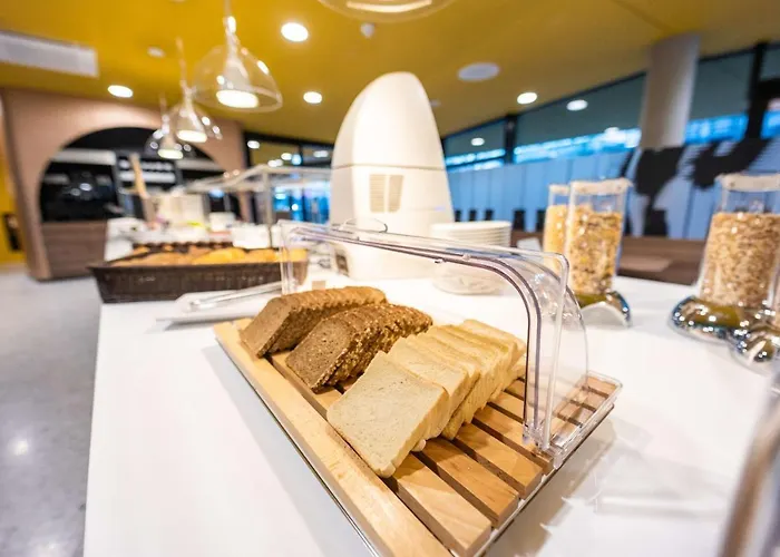 Prize By Radisson, Bonn City