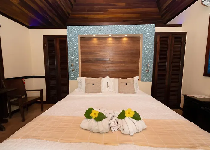 Pur Boutique Cabanas, Adults Only
