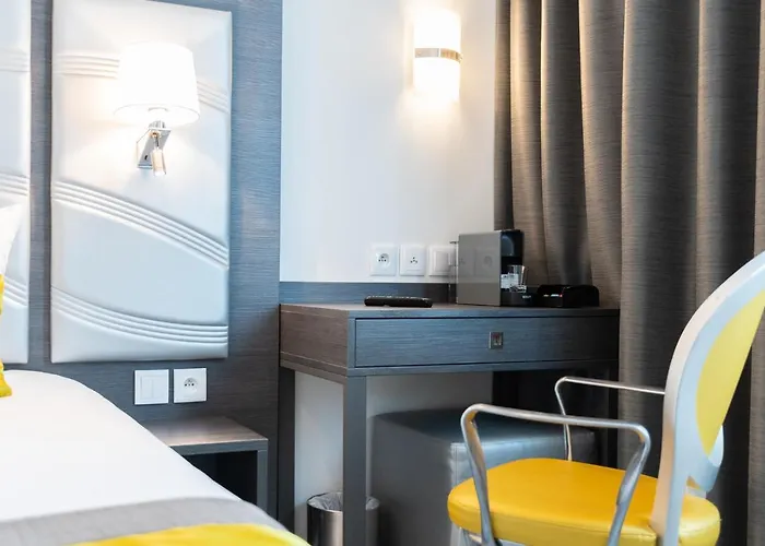 Hotel Versailles Chantiers