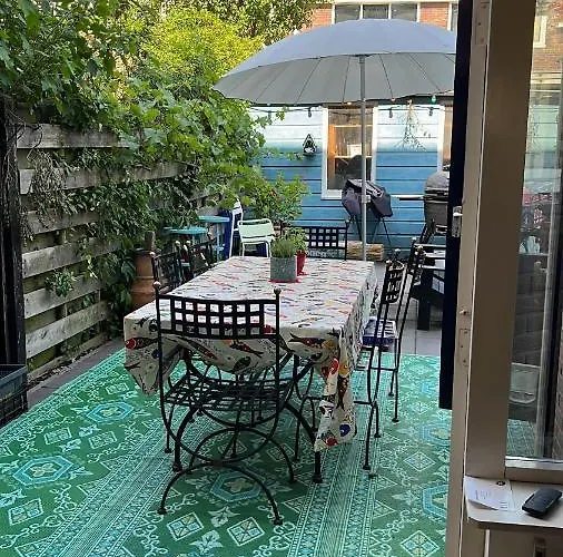 Bebabops Homestay Utrecht
