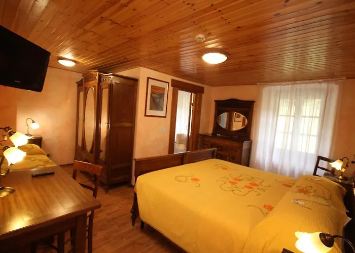 Hotel Col Du Mont