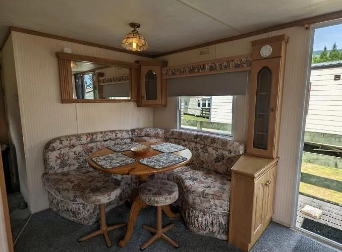 30 Glenfinart Caravan Park
