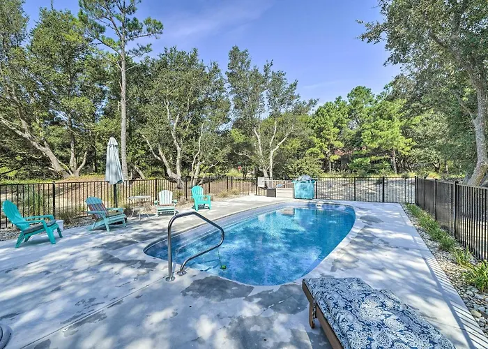 Kitty Hawk Vacation Rental W/ Pool
