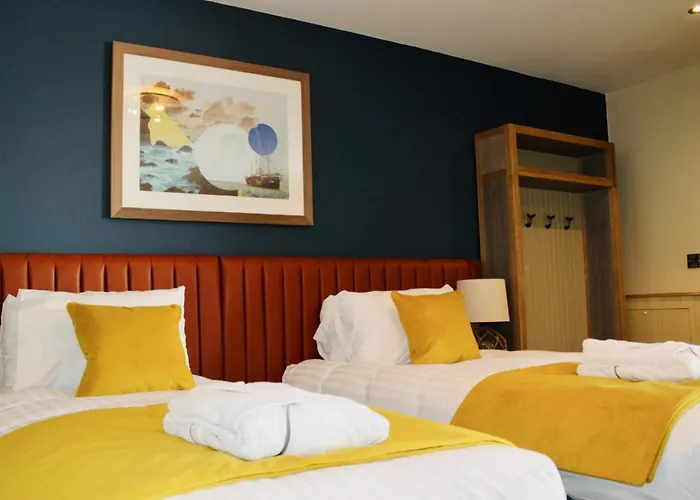 Rooms At Haslar Marina
