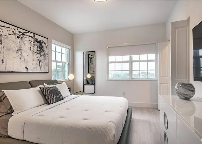 Dahlia - The Designer Townhome