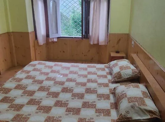 Hotel O Apple Resort