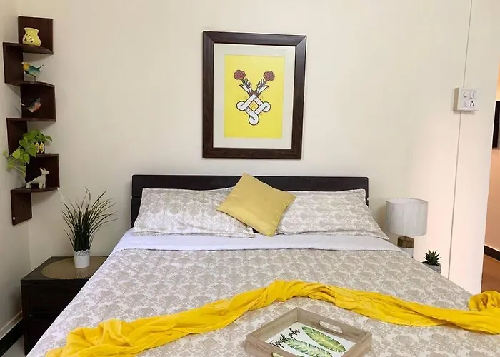 Dominos 1 Bhk Apartment, Near Carter Road By Connket Homes