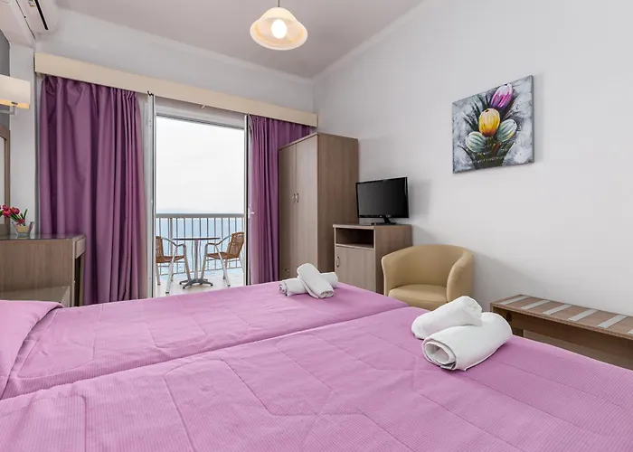 Oasis Hotel