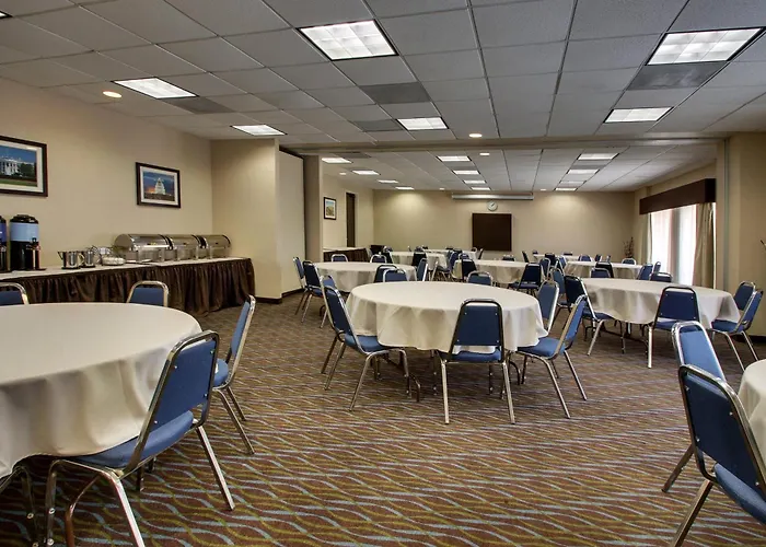 Holiday Inn Express Baltimore BWI Airport West By Ihg