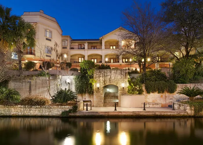 Hotel Indigo San Antonio Riverwalk By Ihg