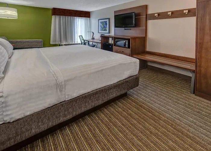 Holiday Inn Express Memphis Medical Center - Midtown By Ihg