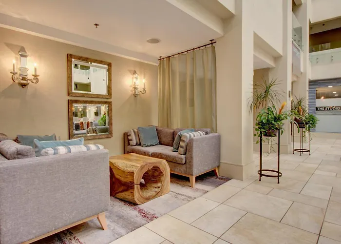 Crowne Plaza Charleston By Ihg