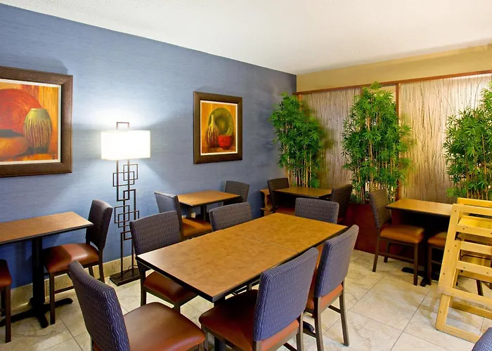 Holiday Inn Express Scottsdale North By Ihg