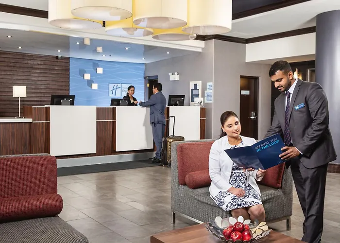 Holiday Inn Express Edmonton Downtown By Ihg