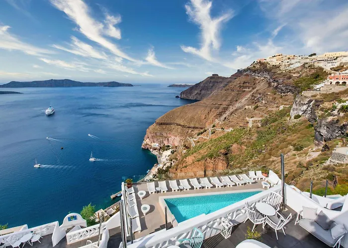 Athina Luxury Suites