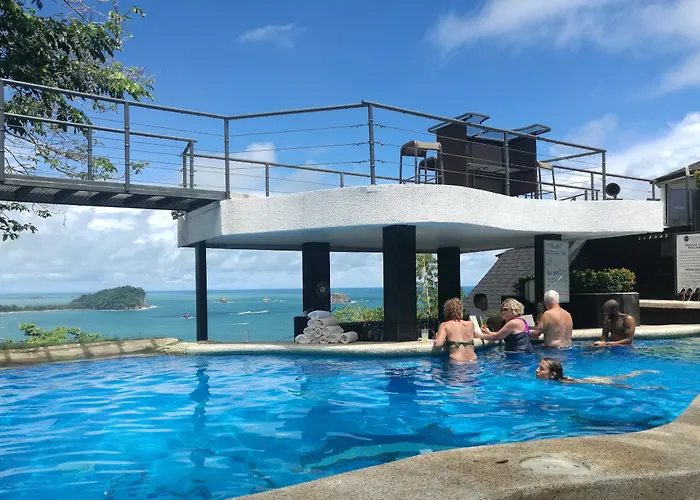 La Mansion Inn