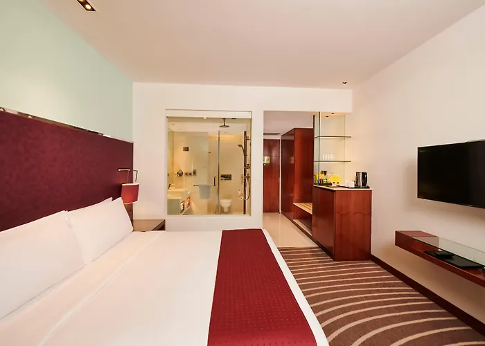 Holiday Inn Mumbai International Airport By Ihg