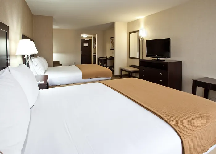 Holiday Inn Express Fresno South By Ihg