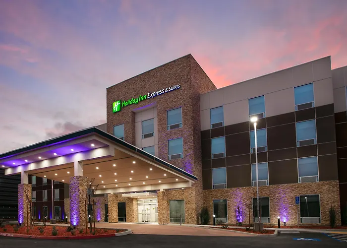 Holiday Inn Express & Suites Oakhurst-Yosemite Park Area By Ihg