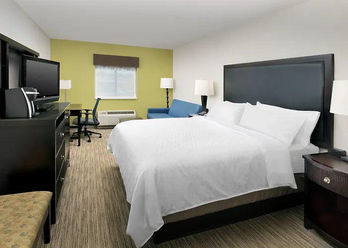Holiday Inn Express & Suites Wilson-Downtown By Ihg