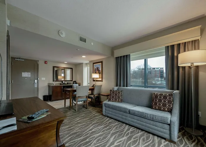 Embassy Suites Saratoga Springs