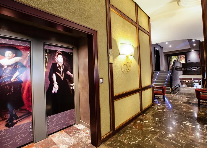 Hotel Condestable Iranzo