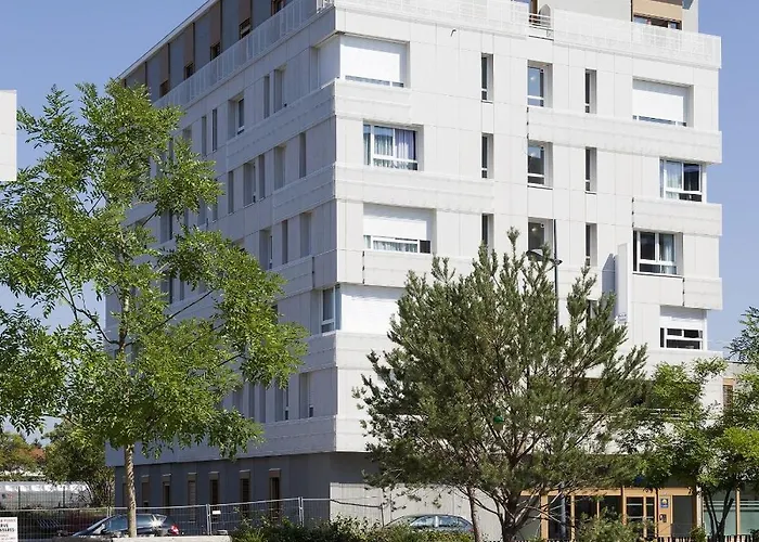 Neho Suites Porte De Geneve - Gare Annemasse