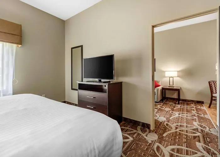 Mainstay Suites Lincoln University Area