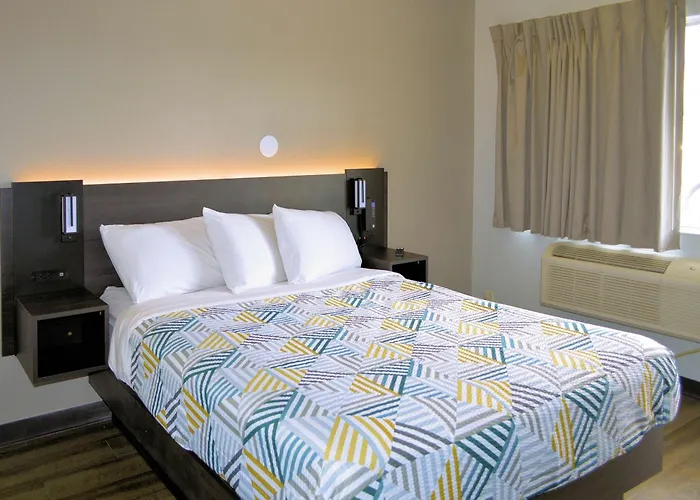 Motel 6-Reno, Nv - Livestock Events Center