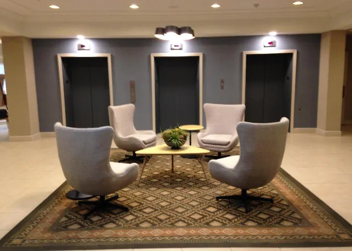 Holiday Inn & Suites Pittsfield-Berkshires By Ihg