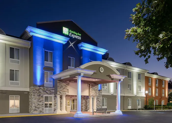 Holiday Inn Express & Suites Philadelphia - Mt Laurel By Ihg