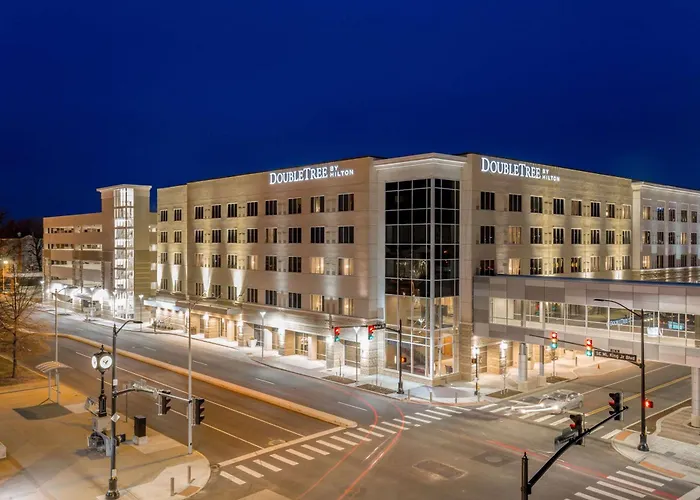 Doubletree By Hilton Evansville