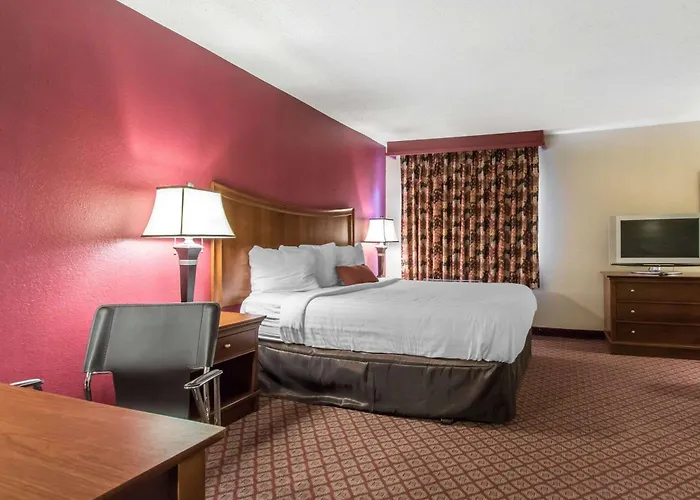 Greenstay Hotel Joplin Missouri