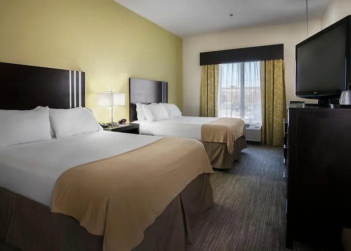 Holiday Inn Express Conway By Ihg