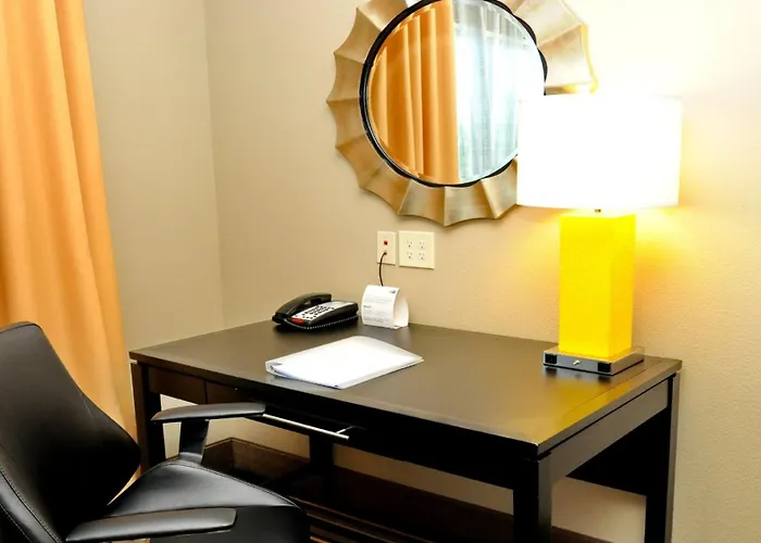 Holiday Inn Express Covington-Madisonville By Ihg
