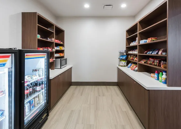 Holiday Inn Express & Suites West Plains Southwest By Ihg