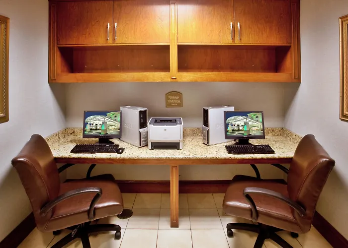 Holiday Inn Hotel & Suites Beckley By Ihg