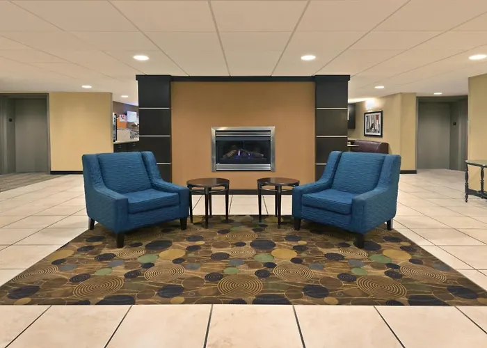 Holiday Inn Express Hotel & Suites Colby By Ihg