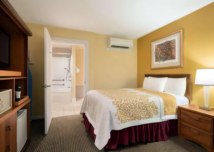 Days Inn By Wyndham Dover
