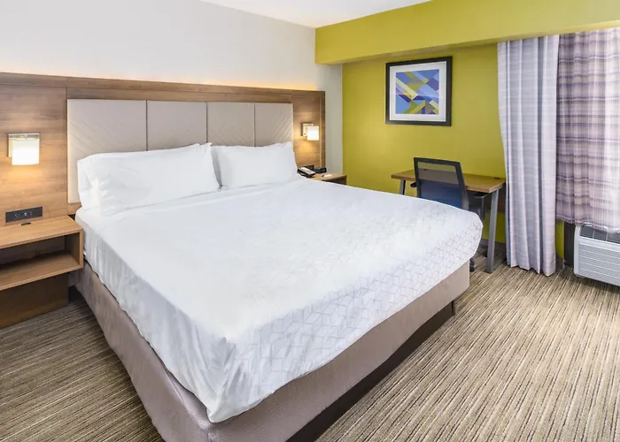 Holiday Inn Express Southington By Ihg