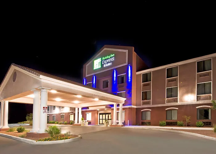Holiday Inn Express & Suites Willcox
