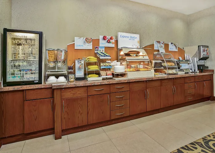 Fairfield By Marriott Inn & Suites Newmarket