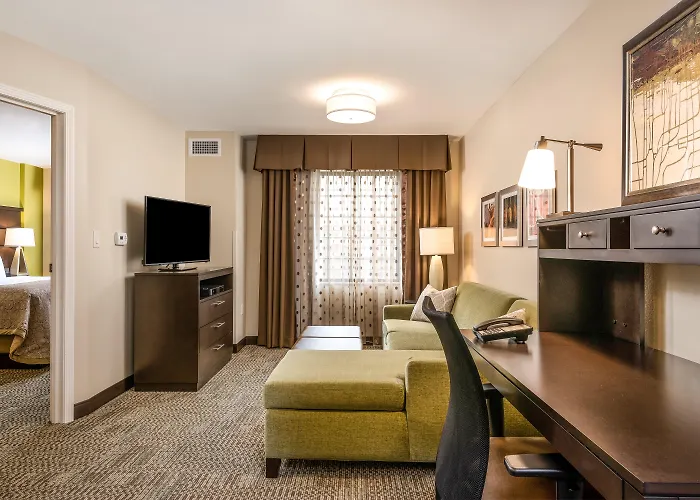 Staybridge Suites Eau Claire - Altoona By Ihg