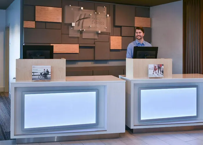 Holiday Inn Express & Suites - Madisonville By Ihg