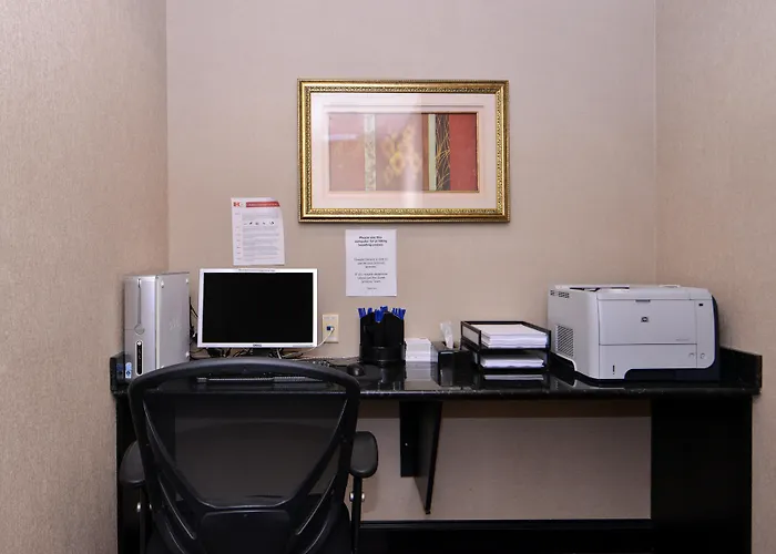 Holiday Inn Express & Suites Halifax Airport By Ihg