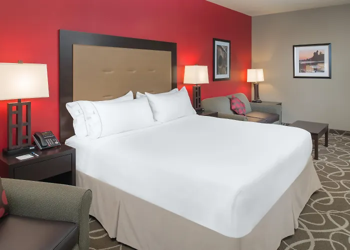 Holiday Inn Express Klamath - Redwood Ntl Pk Area By Ihg